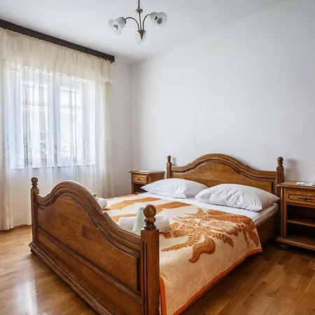 With Parking Space Nemira, - 15727 Appartamento *